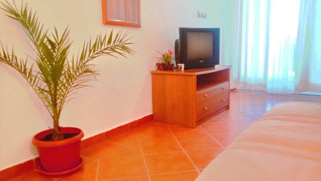 Pontino Apartments Улцинь Экстерьер фото