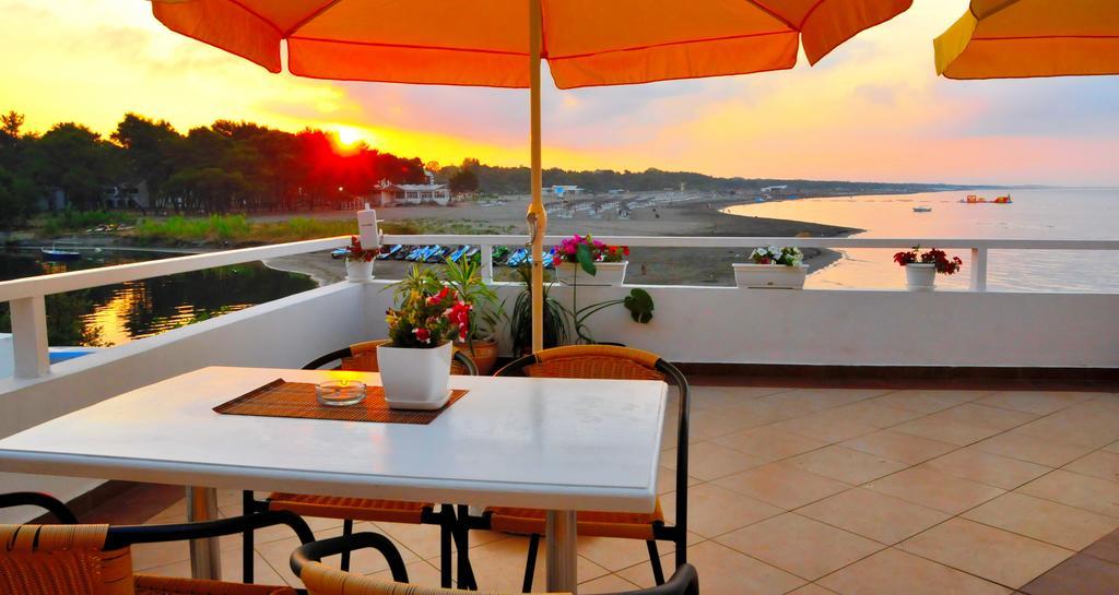 Pontino Apartments Улцинь Экстерьер фото